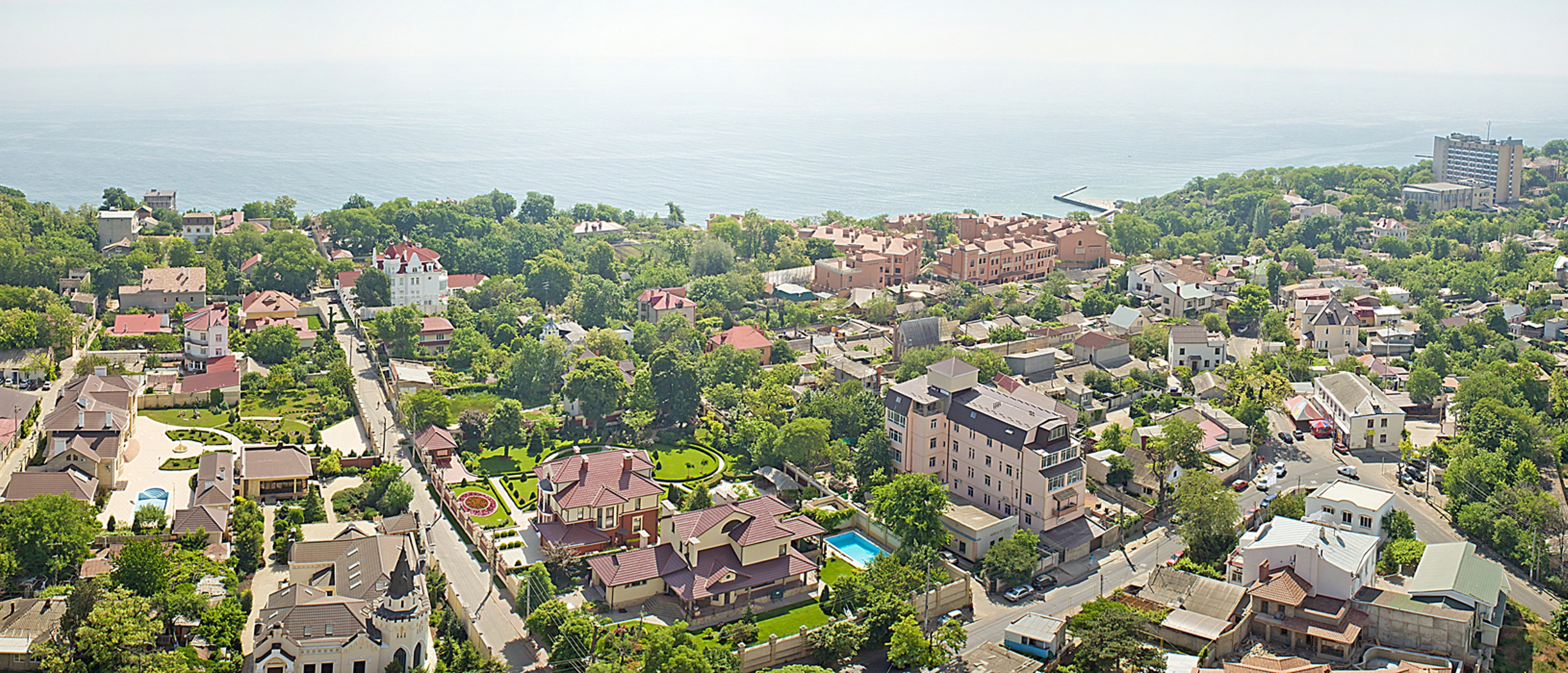 1-кімнатні, 600 м²