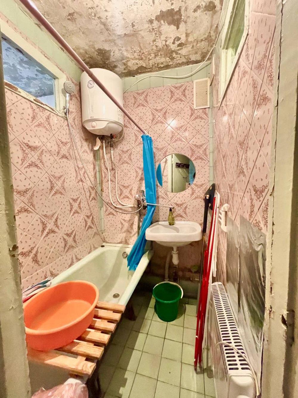 Квартира на ул. Героев Крут, 42 м², 30 000$ — FAKTOR