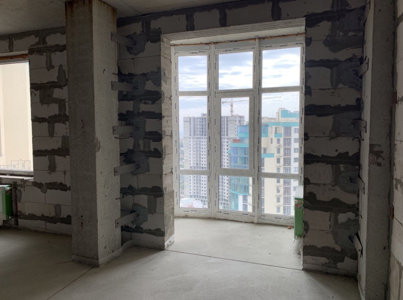 Квартира на ул. Фонтанская дорога (Киевский), 84 м², 65 000$ — FAKTOR