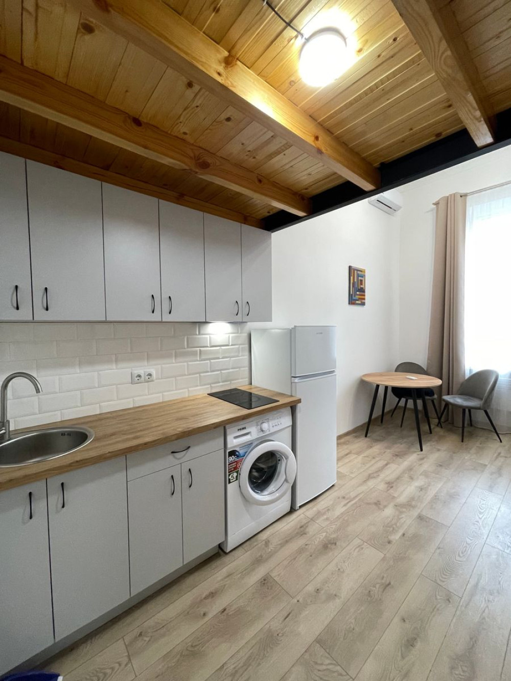 Квартира на ул. Успенская, 194 м², 275 000$ — FAKTOR