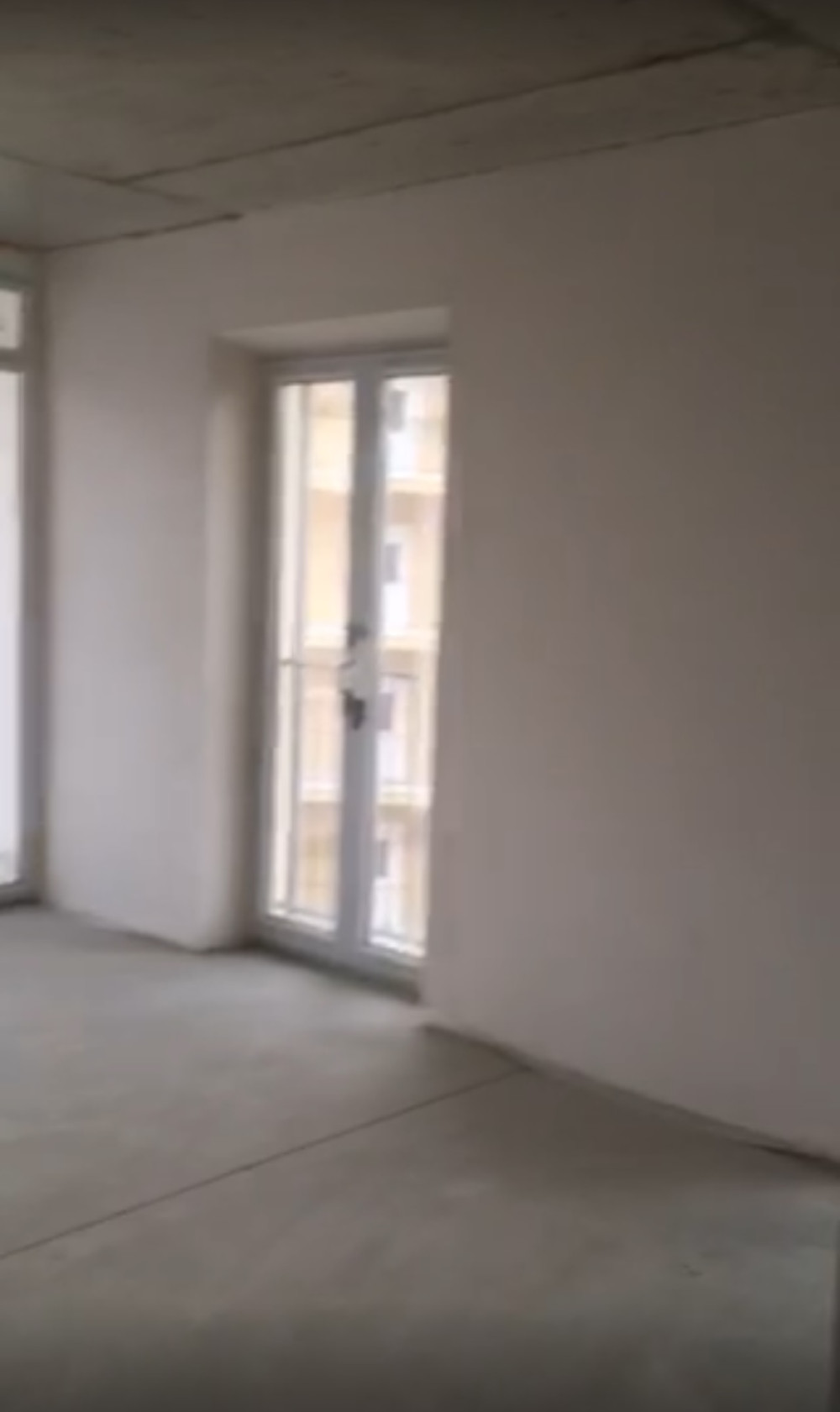 Квартира на ул. Инглези, 87 м², 90 000$ — FAKTOR