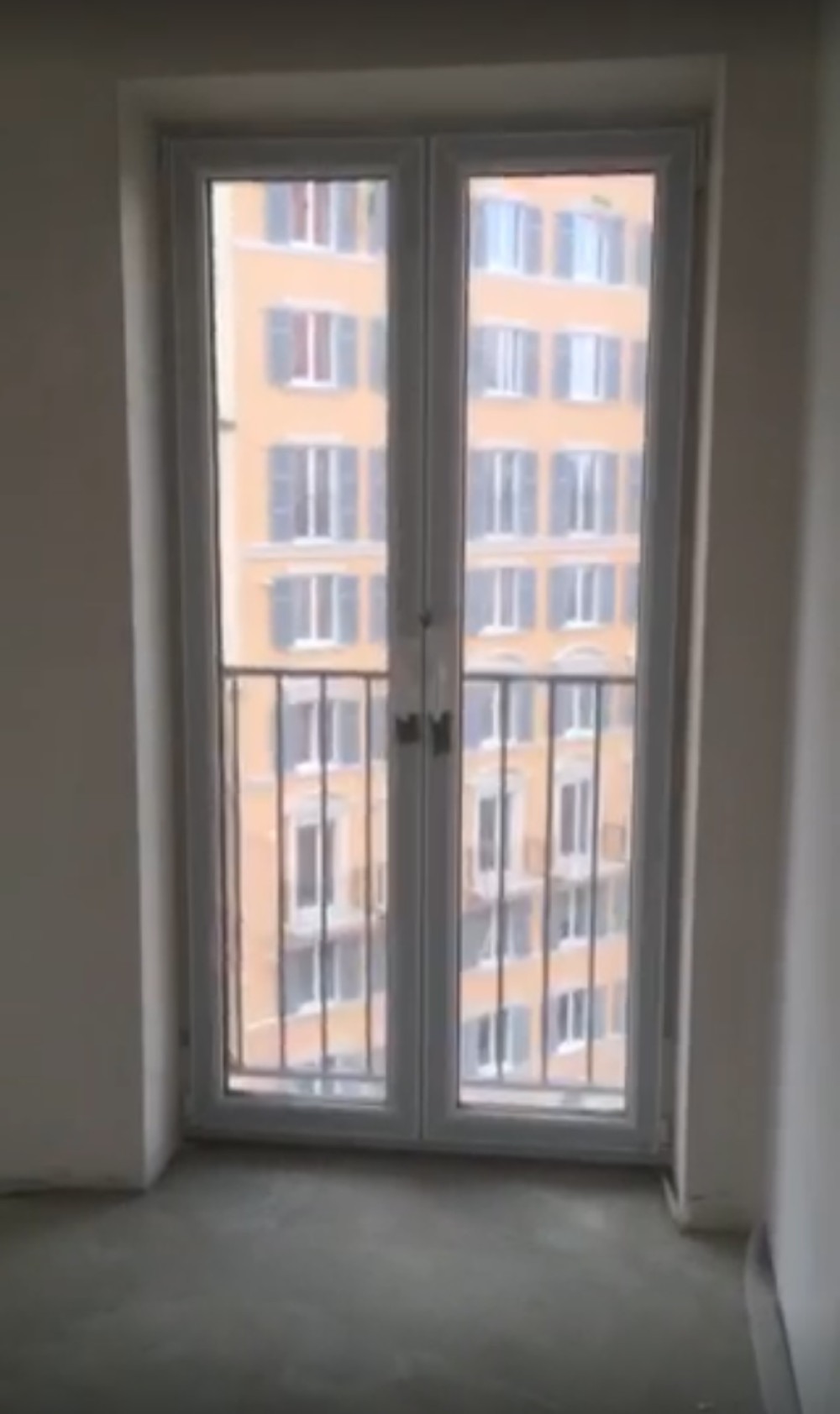 Квартира на ул. Инглези, 87 м², 90 000$ — FAKTOR