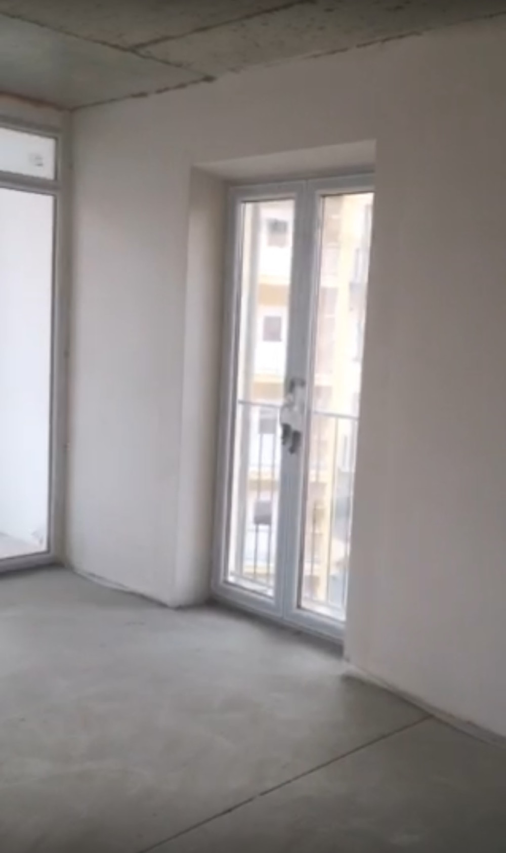 Квартира на ул. Инглези, 87 м², 90 000$ — FAKTOR