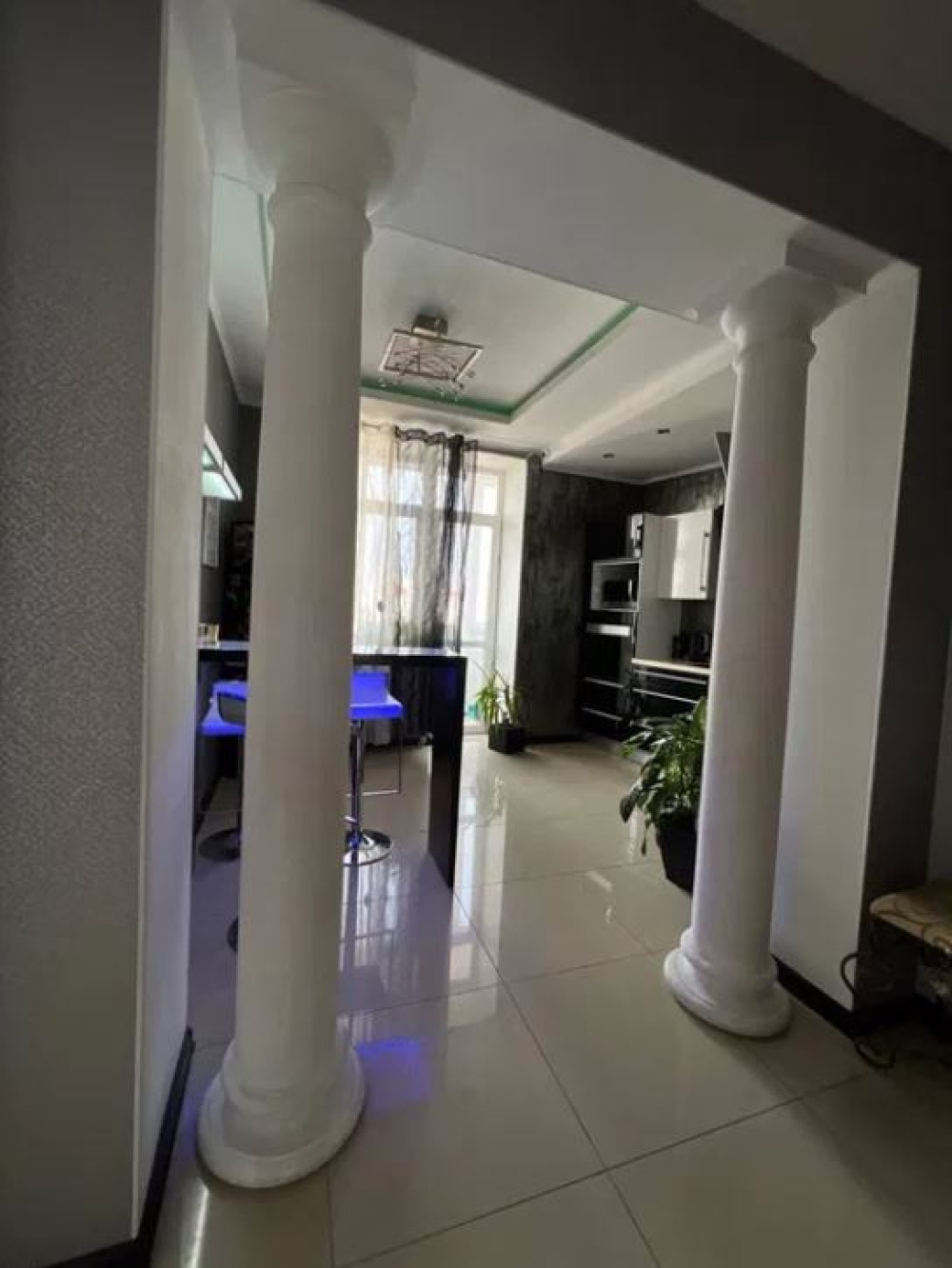 Квартира на ул. Фонтанская дорога (Приморский), 157 м², 215 000$ — FAKTOR