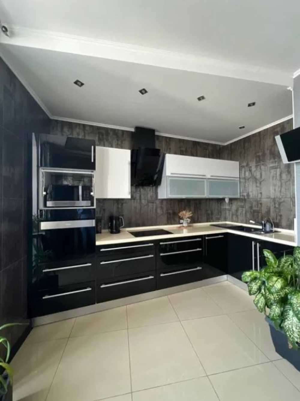 Квартира на ул. Фонтанская дорога (Приморский), 157 м², 215 000$ — FAKTOR