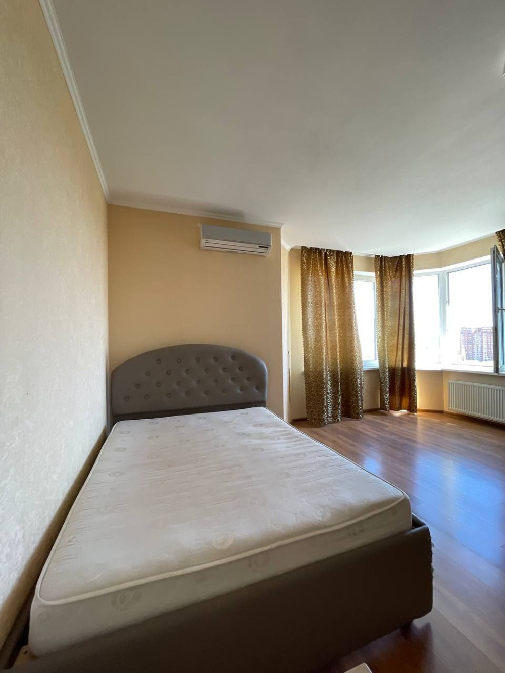 Квартира на ул. Среднефонтанская, 89 м², 80 000$ — FAKTOR