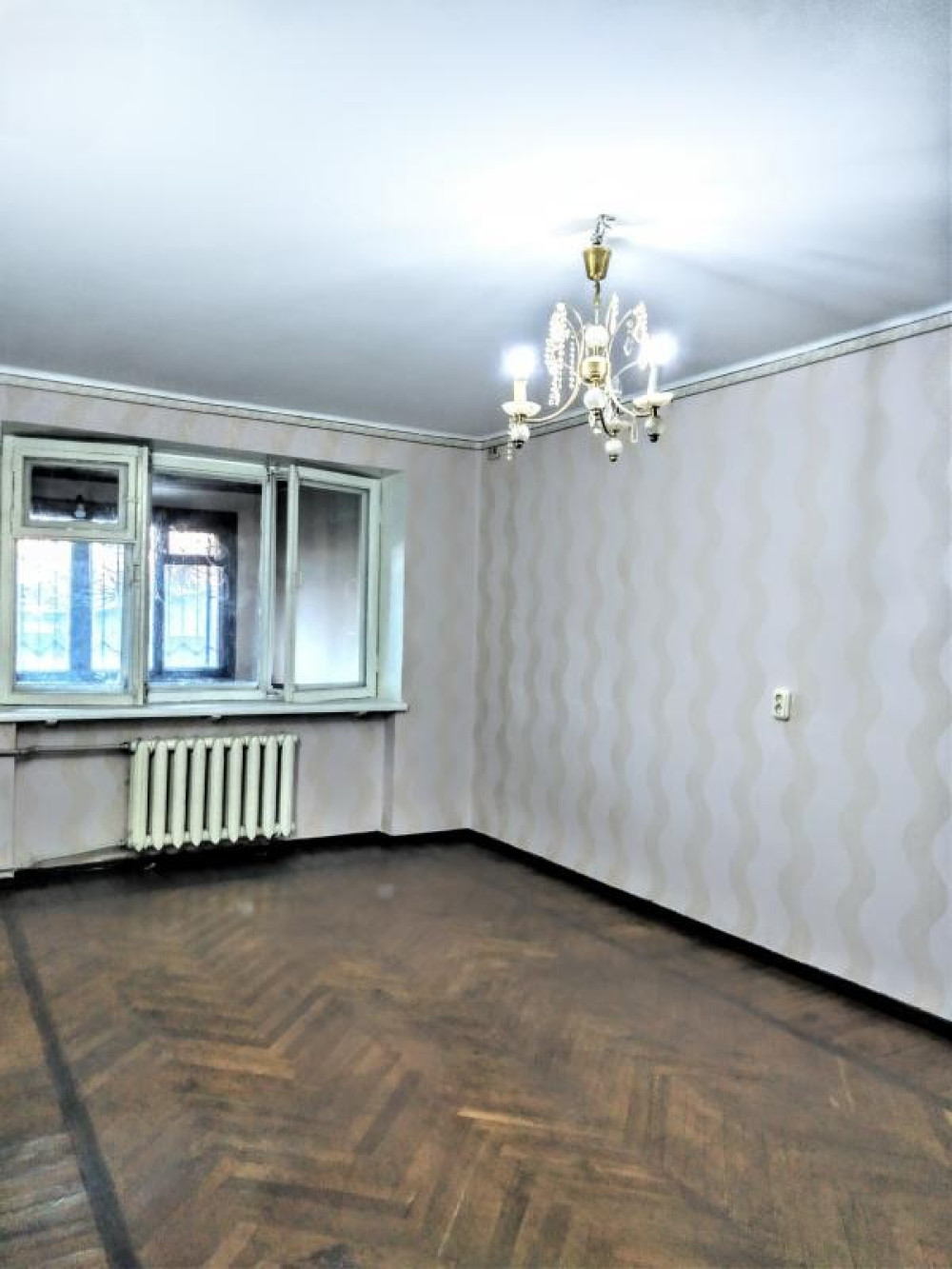 Квартира на ул. Кирпично-Заводская, 48 м², 35 000$ — FAKTOR