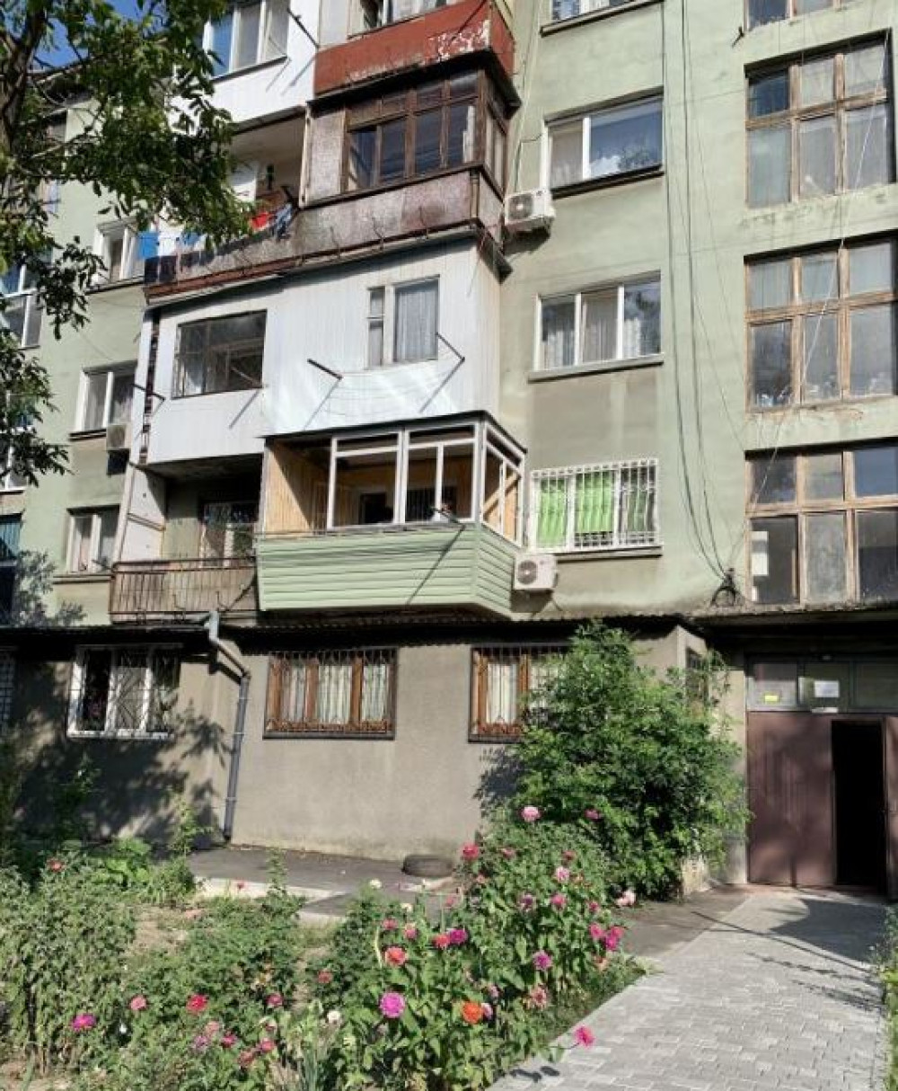Квартира на ул. Кирпично-Заводская, 48 м², 35 000$ — FAKTOR