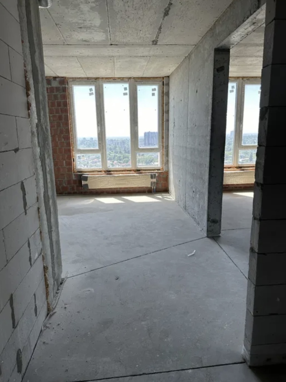Квартира на ул. Ивана Франко, 100 м², 120 000$ — FAKTOR