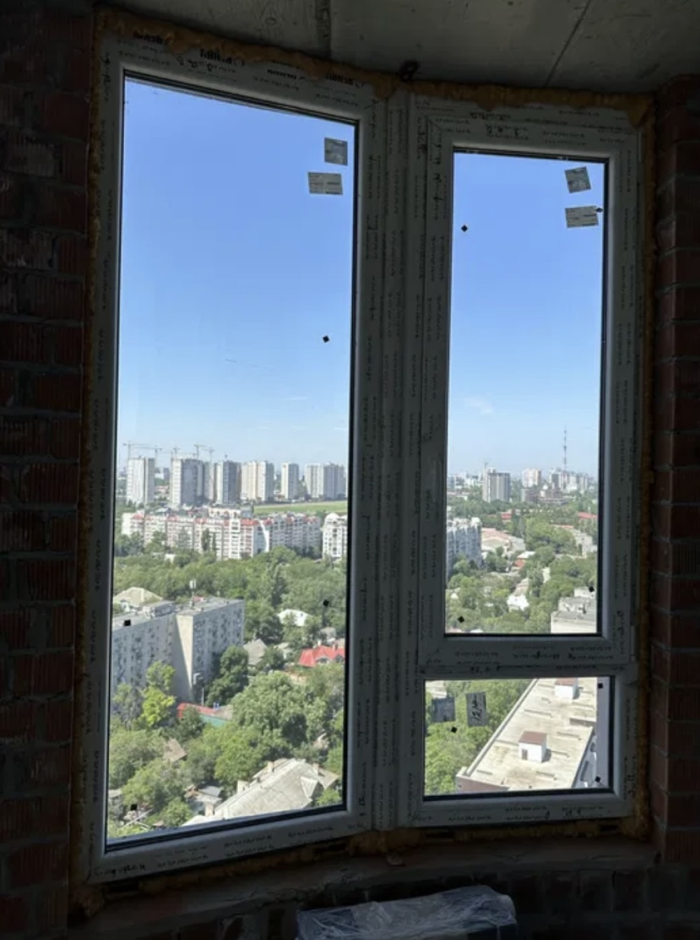 Квартира на ул. Ивана Франко, 100 м², 120 000$ — FAKTOR