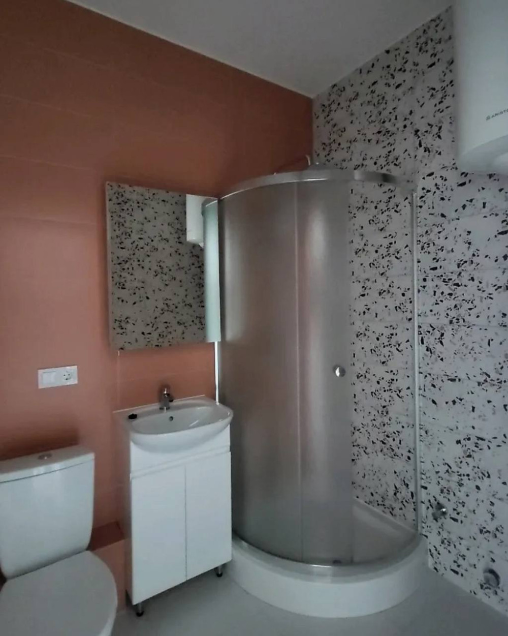 Квартира на ул. Радостная, 43 м², 54 000$ — FAKTOR