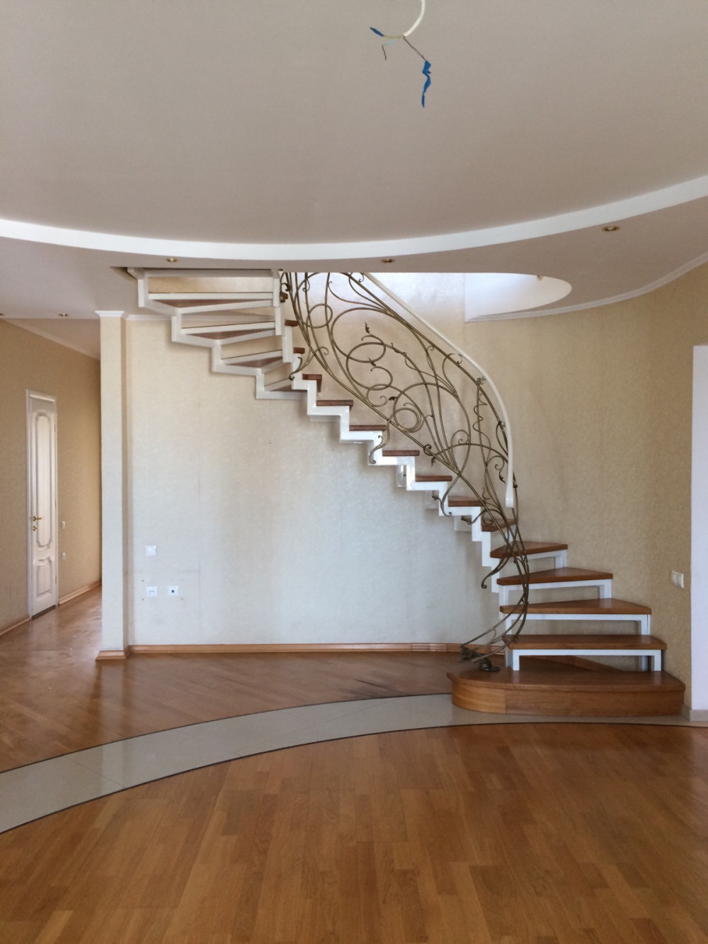 Квартира на ул. Армейская, 178 м², 180 000$ — FAKTOR