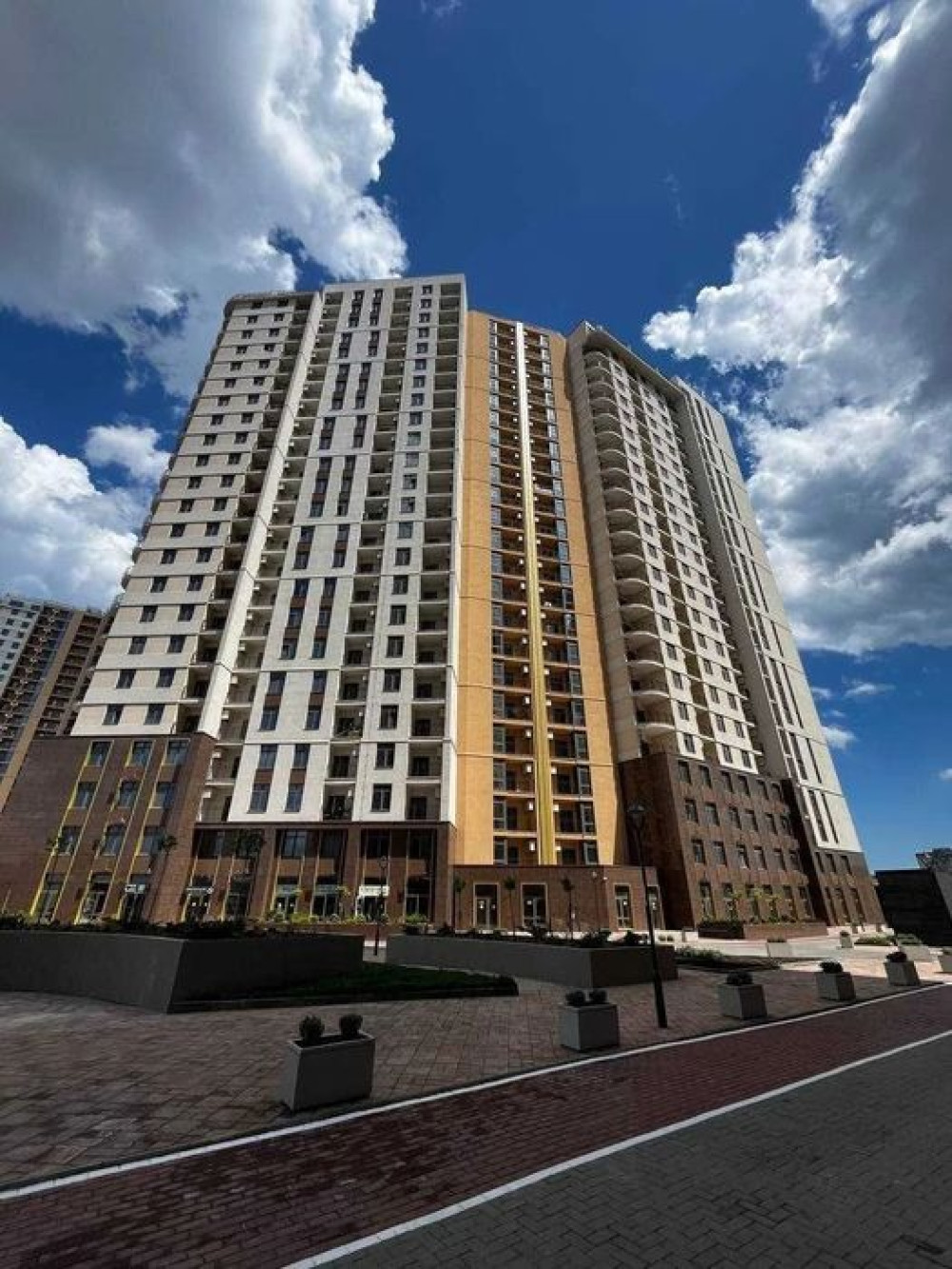 Квартира на вул. Краснова, 113 м², 120 000$ — FAKTOR