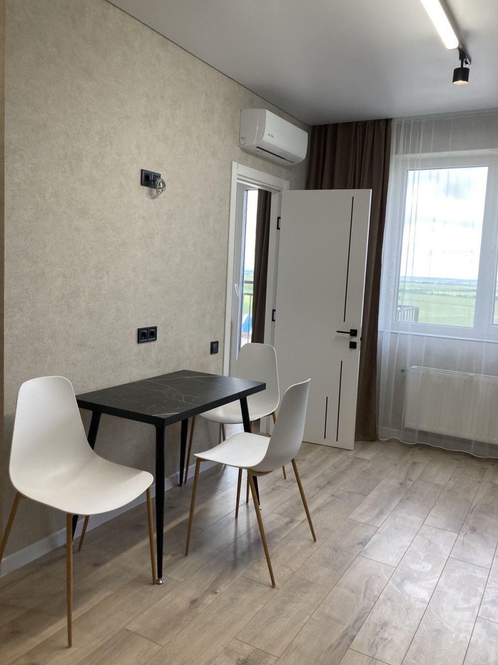 Квартира на ул. Сахарова Академика, 44 м², 62 000$ — FAKTOR