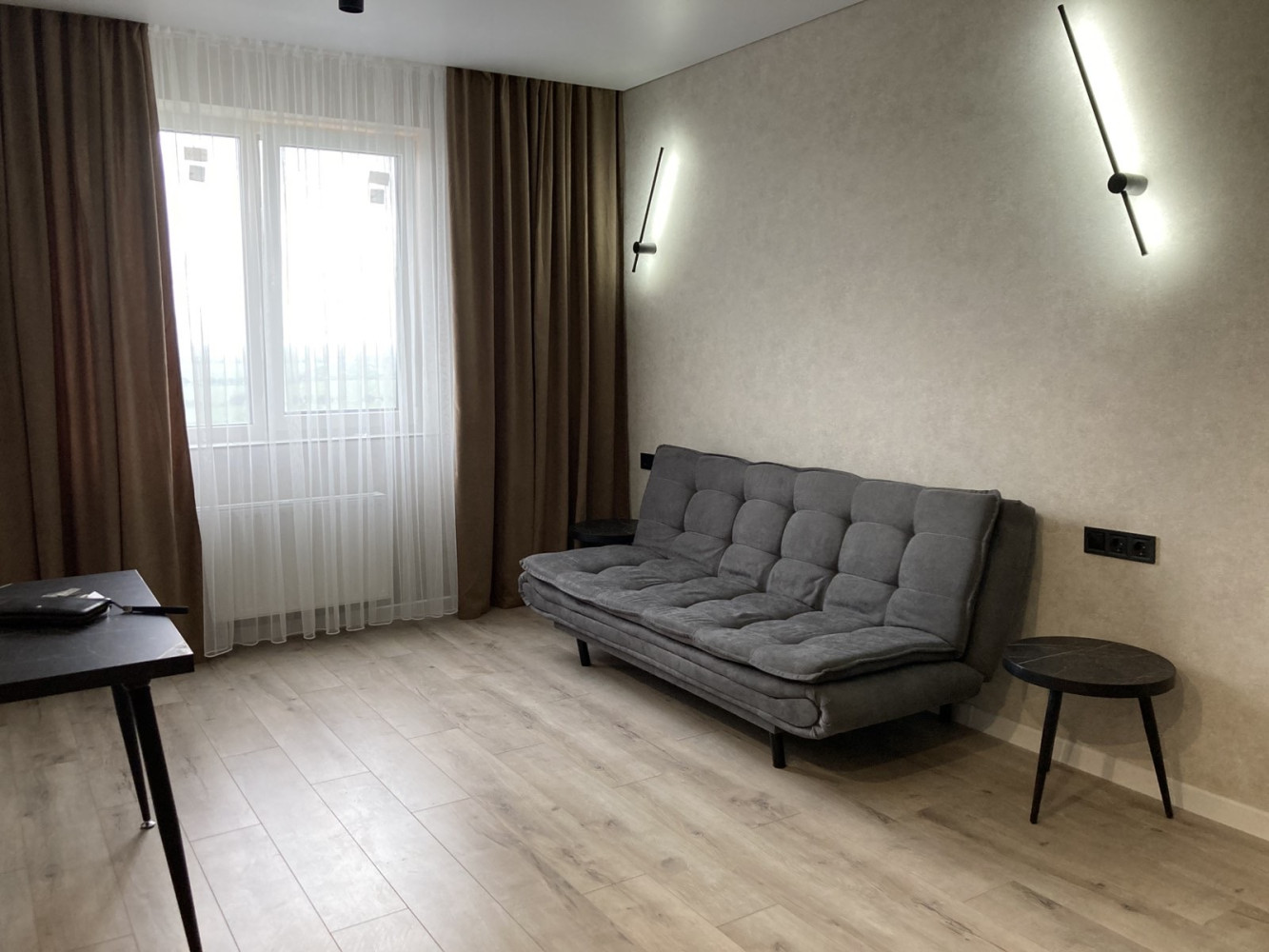 Квартира на ул. Сахарова Академика, 44 м², 62 000$ — FAKTOR