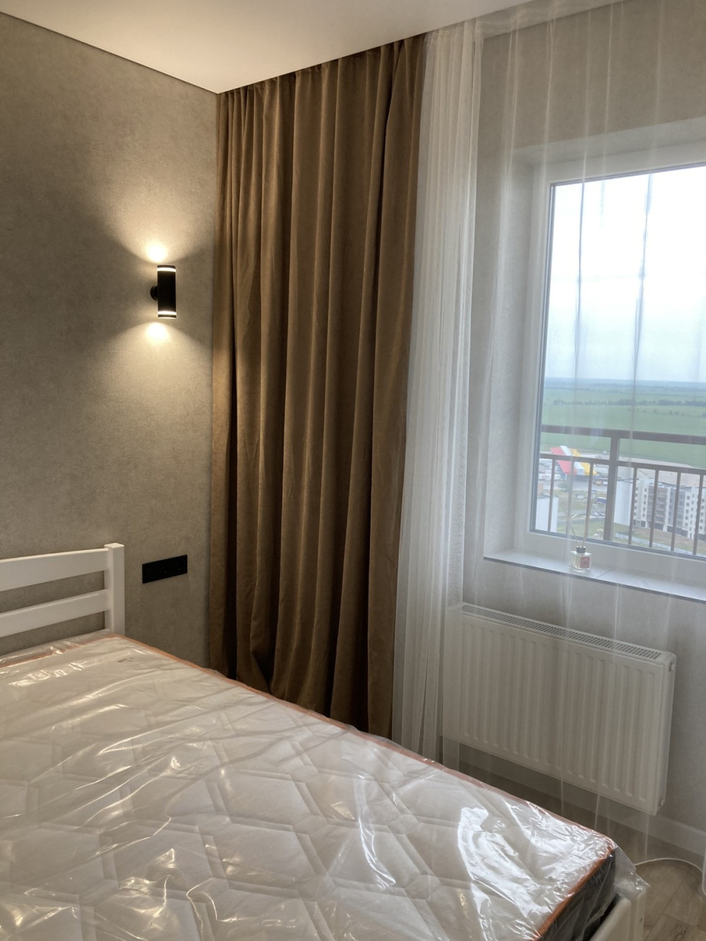 Квартира на ул. Сахарова Академика, 44 м², 62 000$ — FAKTOR